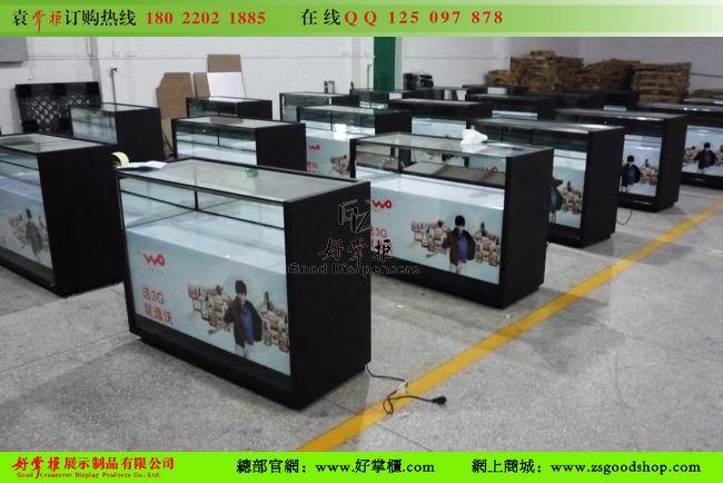 供應(yīng)茂名中國(guó)聯(lián)通沃手機(jī)柜臺(tái)生產(chǎn)廠家