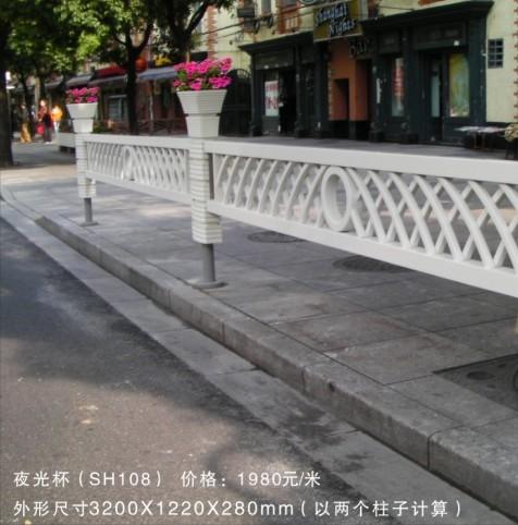 供應(yīng)浦西道路隔離欄帶花盆