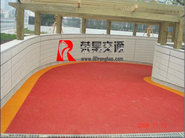 供應(yīng)上海浦東彩砂型防滑坡道產(chǎn)品