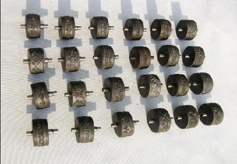 供應(yīng)車(chē)衣超聲波縫合機(jī)-車(chē)衣縫合機(jī)