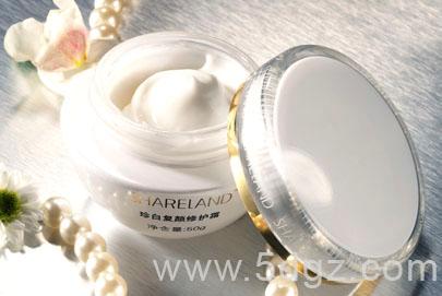 珍白復(fù)顏修護(hù)霜圖片