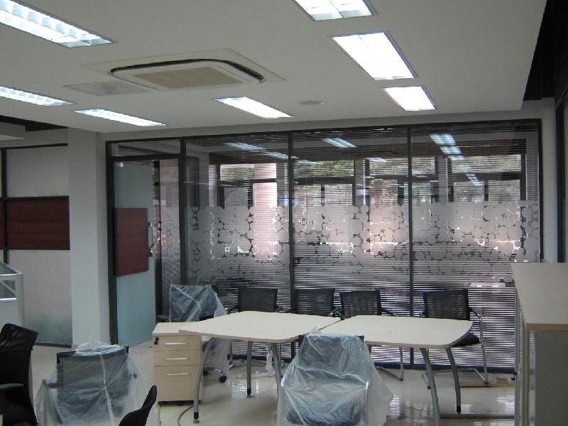 供應(yīng)蘇州辦公高隔斷墻成品玻璃隔斷