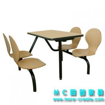 供應(yīng)快餐店常用的快餐桌椅款式