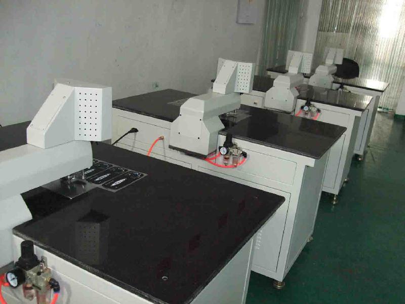 供應福永自動打孔機（深圳奧圖）專業(yè)生