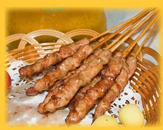 供應(yīng)房屋式移動小吃車多功能流動小吃車