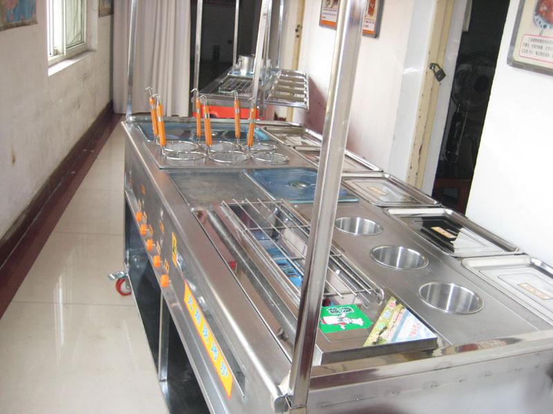 供應(yīng)山東6功能小吃車(chē)加盟