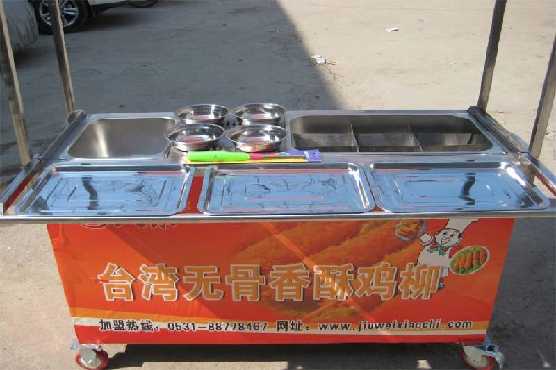供應(yīng)串串香油炸小吃車多功能美食車