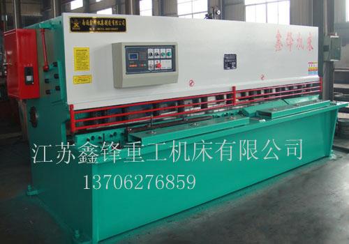 剪板機(jī)折彎機(jī)圖片