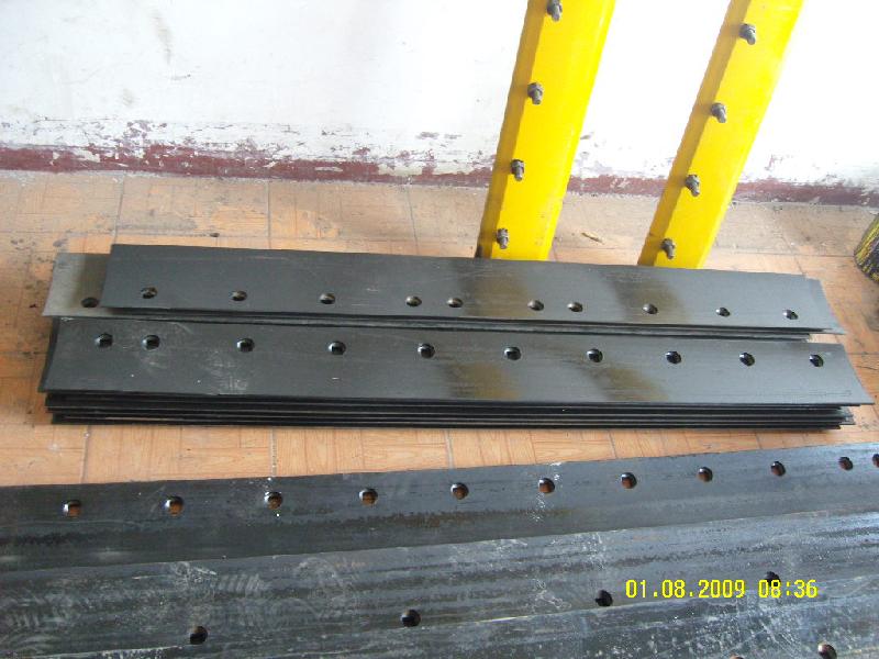 供應(yīng)成都大華165平地機(jī)刀板刀角