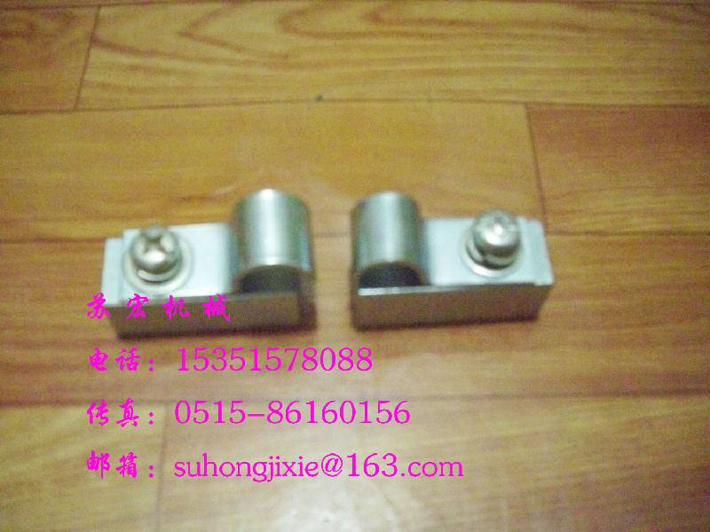 鋼制單面管夾生產(chǎn)圖片