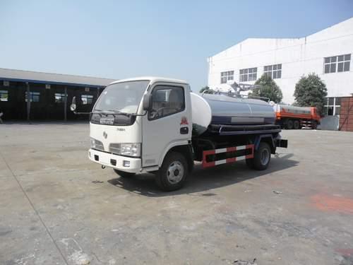 供應(yīng)東風(fēng)5方吸糞車，吸糞車價格，吸糞車報價