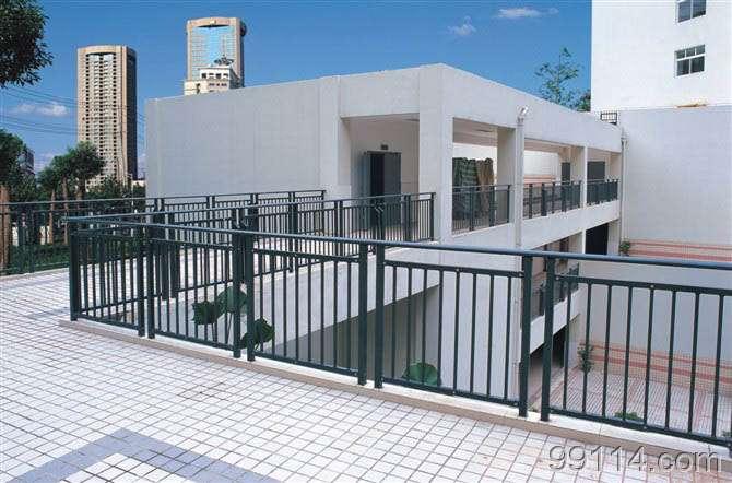 供應(yīng)鋅合金陽(yáng)臺(tái)護(hù)欄廠家 鋅鋼陽(yáng)臺(tái)護(hù)欄價(jià)格 鋅合金陽(yáng)臺(tái)護(hù)欄公司