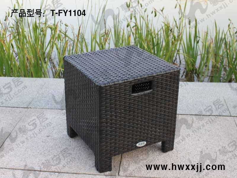 供應(yīng)藤編餐廳桌椅廠家藤編休閑桌椅定制