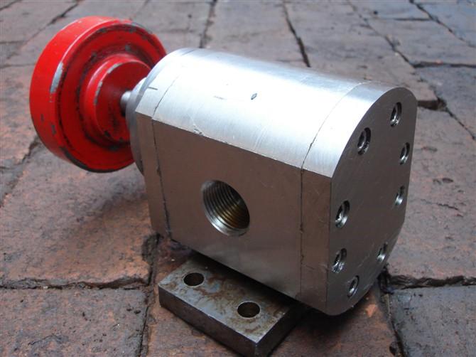 供應(yīng)天津鋁合金齒輪泵KCB-L/不銹鋼泵/食品泵/耐腐蝕泵/斜齒輪泵