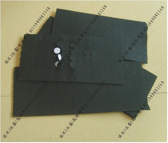 供應(yīng)橡膠腳墊