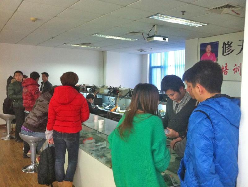 蘋果6屏幕壞了維修圖片/蘋果6屏幕壞了維修樣板圖 (3)