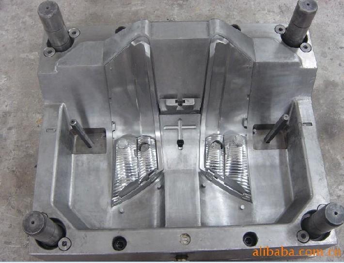 黃巖模具吹塑圖片