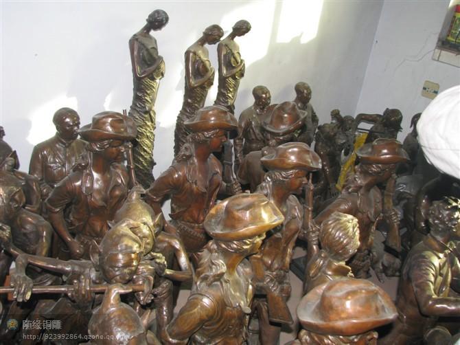 供應(yīng)現(xiàn)代人物銅雕