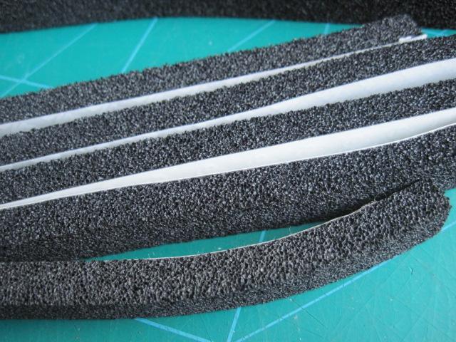 開孔慢回彈橡膠條 耐高溫EPDM開孔海綿條