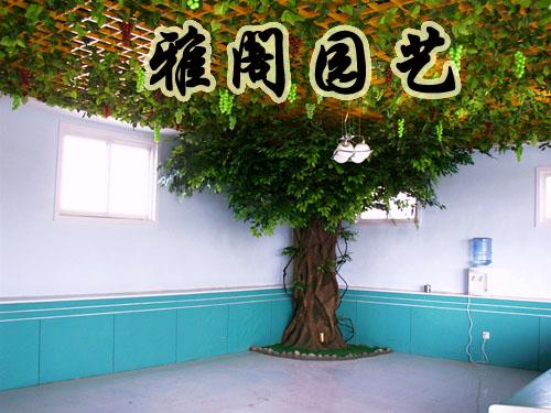 供應(yīng)深圳專業(yè)做仿真假樹