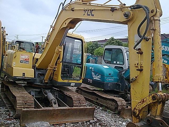 供應二手玉柴85-6挖掘機 二手國產(chǎn)小挖機市場