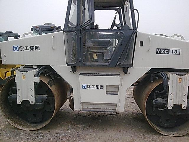 永勝13噸雙鋼輪二手壓路機(jī)圖片