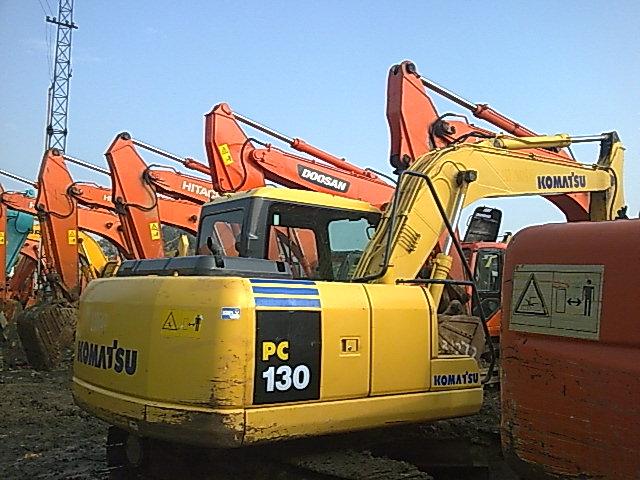 二手小松120挖機(jī)圖片/二手小松120挖機(jī)樣板圖 (3)