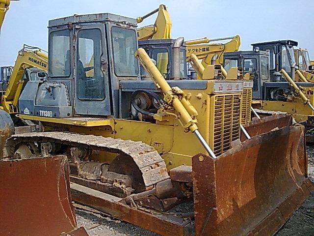 供應(yīng)山推130/160二手推土機