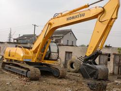 供應(yīng)小松200/220二手挖掘機