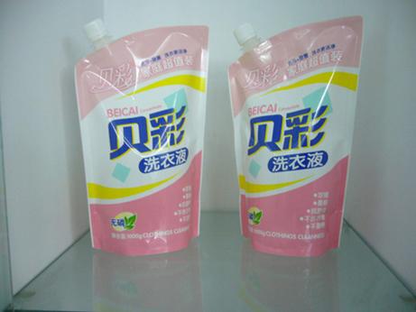 供應洗衣液袋洗衣液軟包裝吸嘴袋廠家電話