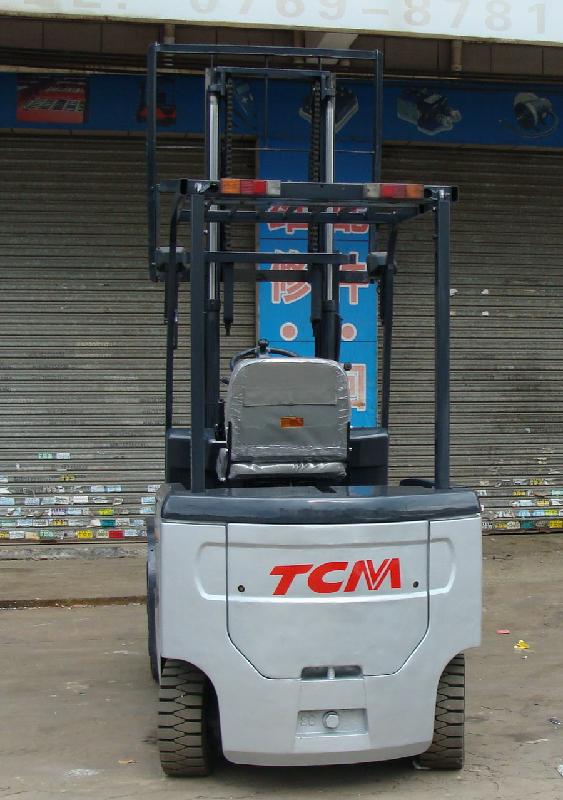 供應(yīng)原裝進品3噸TCM電動叉車出租出售