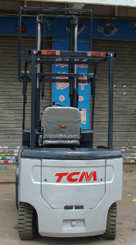 供應(yīng)原裝進品3噸TCM電動叉車出租出售