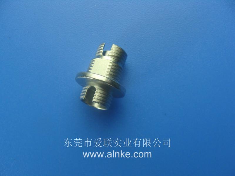 供應(yīng)射頻同軸連接器價格