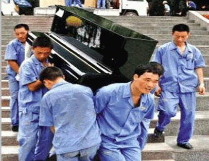 供應青島市南搬家公司0532-82765111