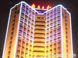 幕墻維修與建筑涂料的特點(diǎn)和做法 幕墻維修公司