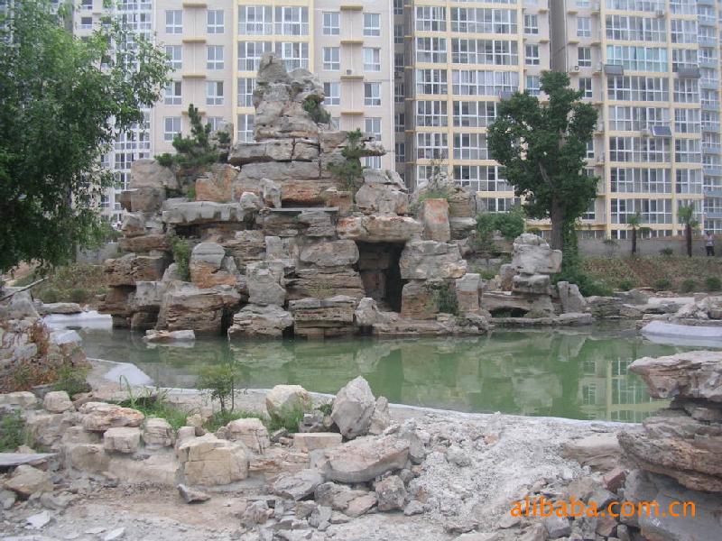 專業(yè)制作仿古水車，噴泉塑石假山假樹涼亭長廊