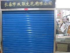 供應(yīng)彩鋼卷簾門鋁合金卷簾門