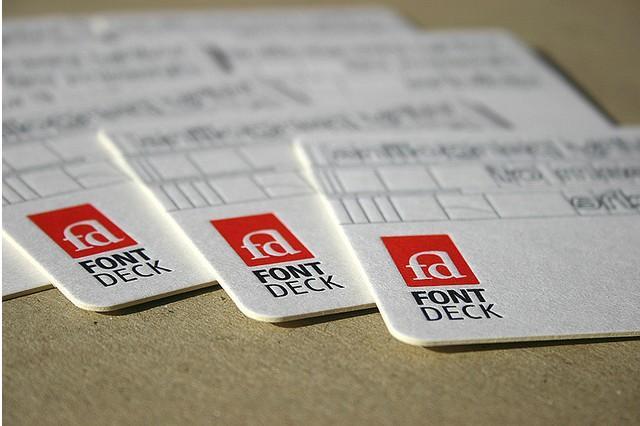 亦莊高檔名片設(shè)計制作三元橋名片圖片/亦莊高檔名片設(shè)計制作三元橋名片樣板圖 (3)