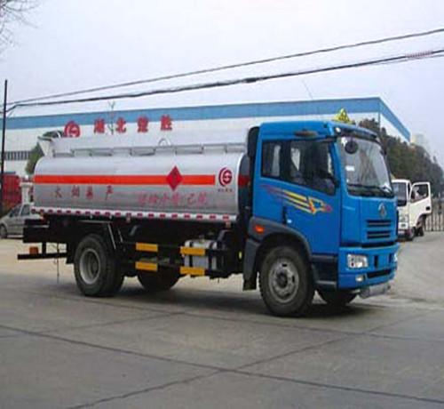 供應(yīng)隨州黃河單橋化工液體運(yùn)輸車(chē)/程力化工液體運(yùn)輸車(chē)