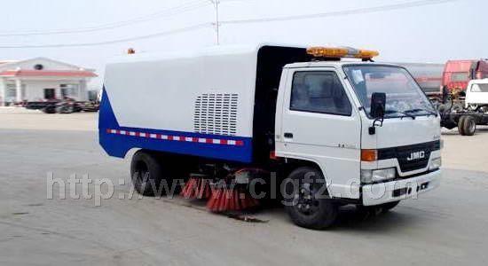 供應阿拉善市掃路車/經(jīng)濟實用的掃路車