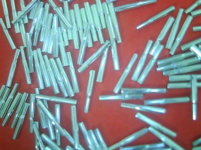 供應(yīng)散熱片鍍錫插針