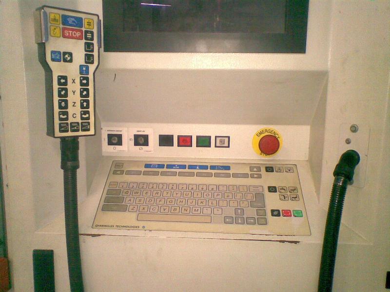 火花機(jī)維修圖片/火花機(jī)維修樣板圖 (2)