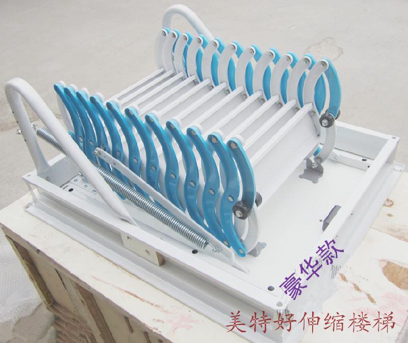 伸縮樓梯圖片/伸縮樓梯樣板圖 (2)