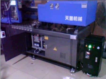 供應(yīng)塑機(jī)（吹塑機(jī)）節(jié)電設(shè)備