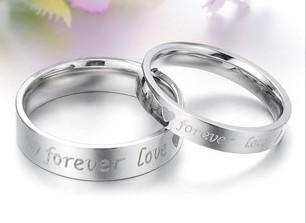 深圳鈦戒指批發(fā)圖片