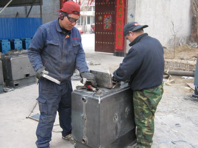 供應(yīng)保定鍋爐廠蒸汽鍋爐熱水鍋爐手燒鍋爐燃油燃?xì)忮仩t