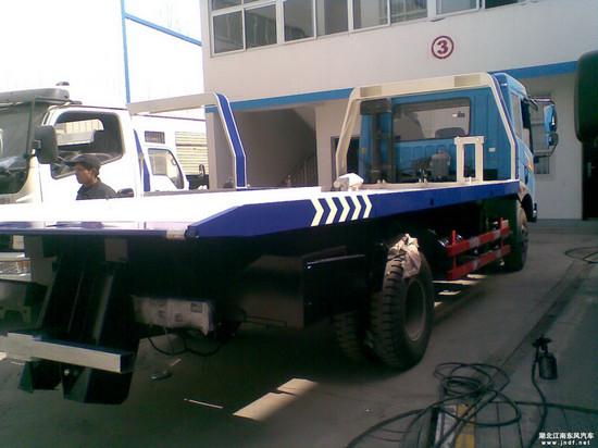 供應(yīng)解放道路清障車