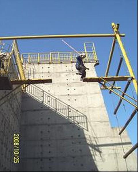 專業(yè)培訓(xùn)-戶外拓展訓(xùn)練-礪鋒經(jīng)典項(xiàng)目之?dāng)鄻?  title=