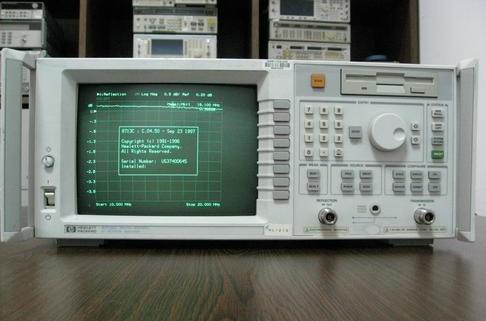 HP8713C网络分析仪图片