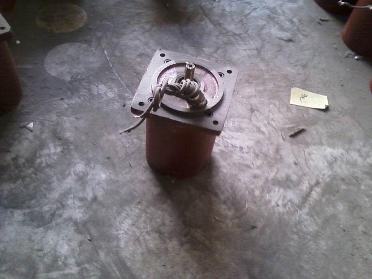 供應(yīng)電動裝置*三相異步電機(jī),YDF-WF系列電機(jī),